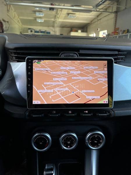 Multimedija Android Carplay