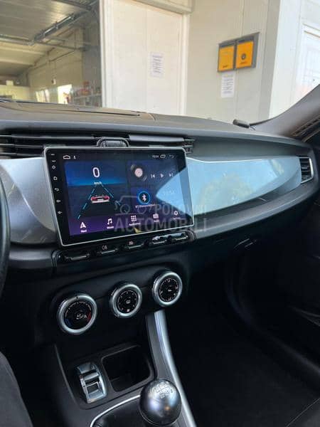 Multimedija Android Carplay