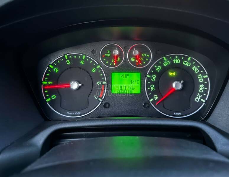 Ford Fusion 1.6 1.6V TREND