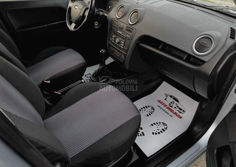 Ford Fusion 1.6 1.6V TREND