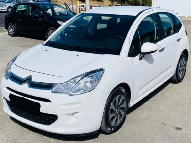 Citroen C3 -  kompletan auto u delovima