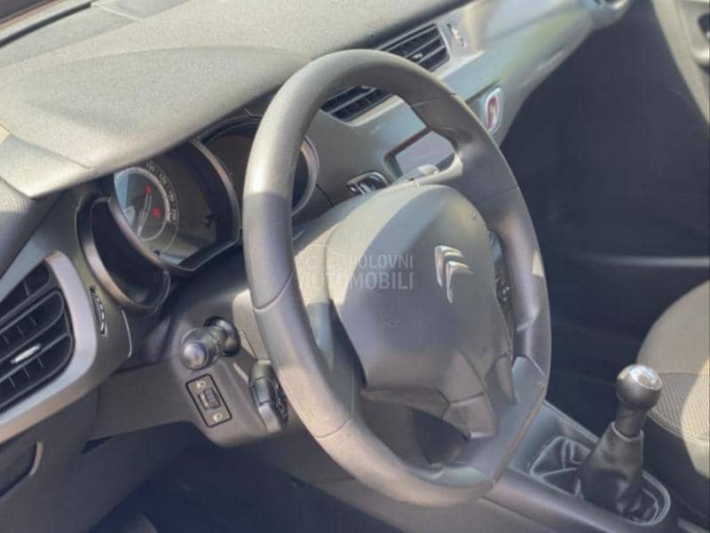 Citroen C3 -  kompletan auto u delovima