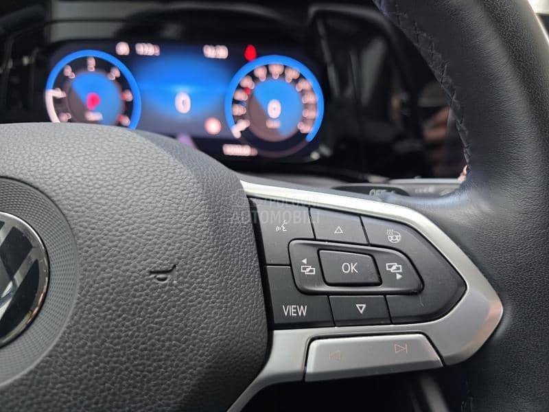 Volkswagen Golf 8 Virt. IQ-LIGHT Pano