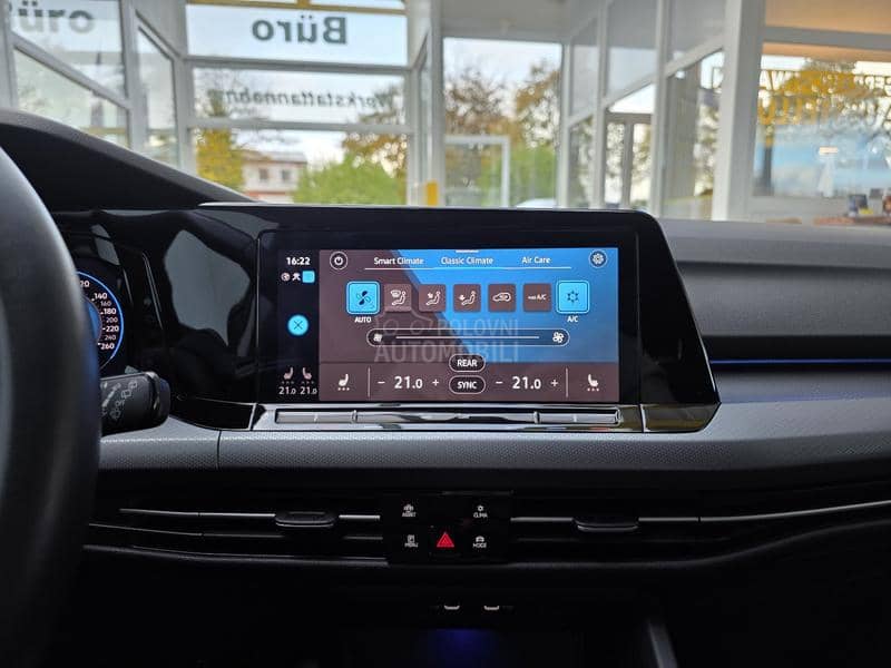 Volkswagen Golf 8 Virt. IQ-LIGHT Pano