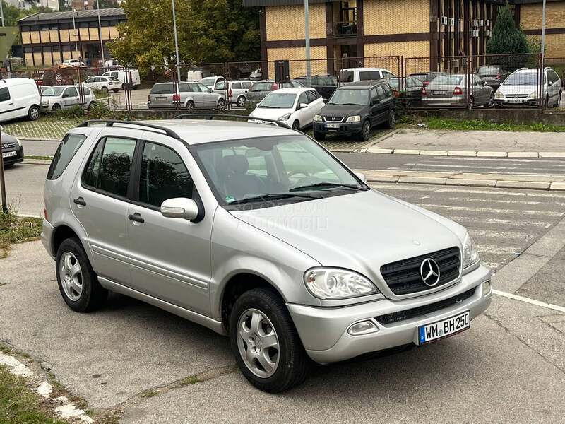Mercedes Benz ML 270 CDI Sa tablama