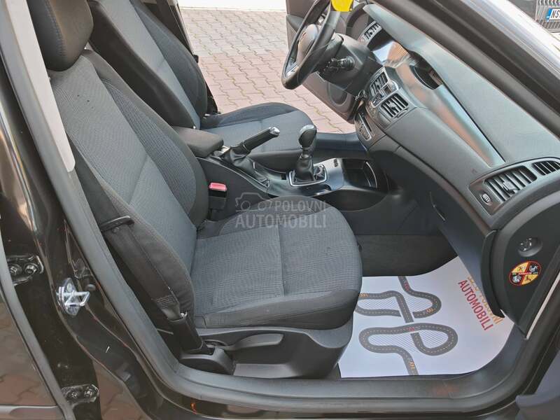 Renault Laguna 2.0 DCi / 130ps