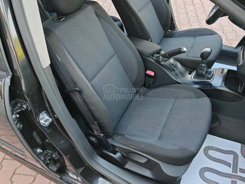 Renault Laguna 2.0 DCi / 130ps