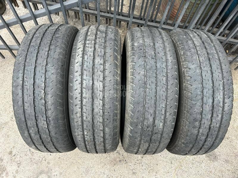Nokian 225/75 R16 Letnja