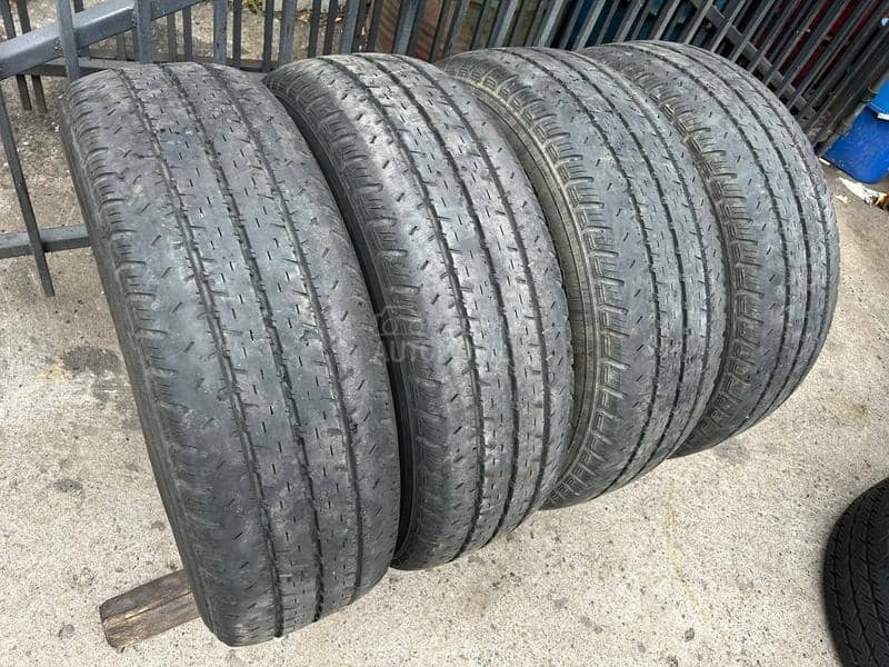 Nokian 225/75 R16 Letnja