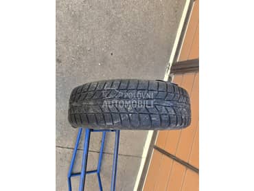 Hankook 205/70 R15 Zimska