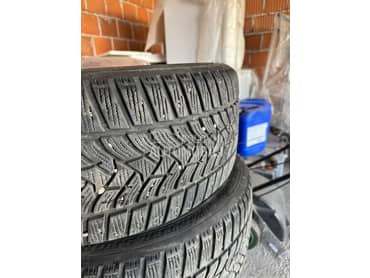 Dunlop 225/40 R18 Zimska