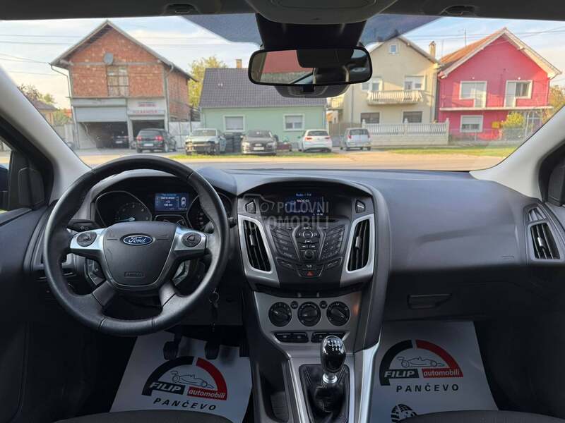 Ford Focus 1.6 TDCI T O P