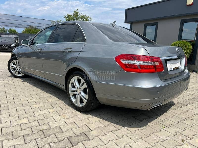 Mercedes Benz E 220 220