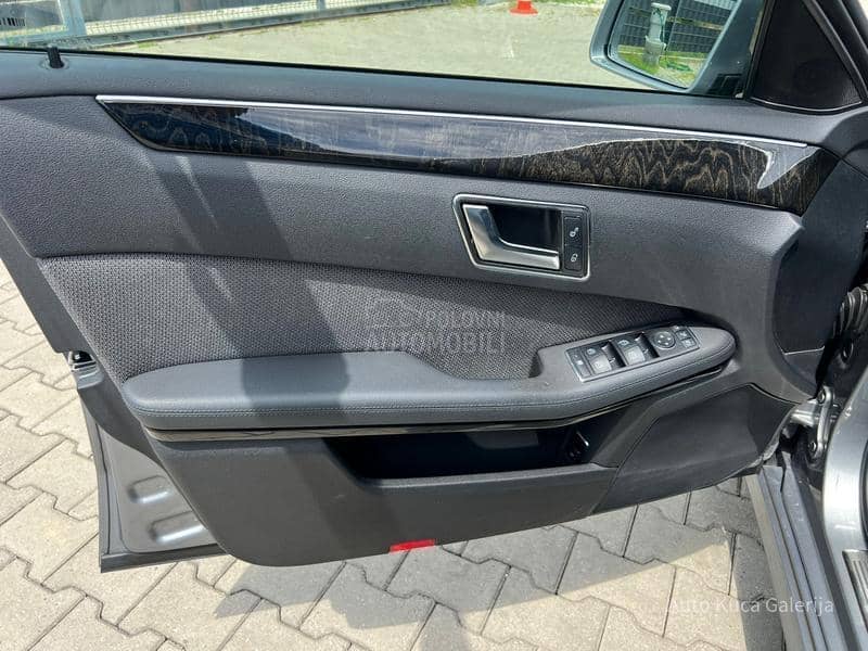 Mercedes Benz E 220 220