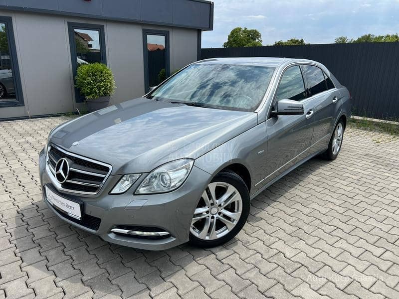 Mercedes Benz E 220 220