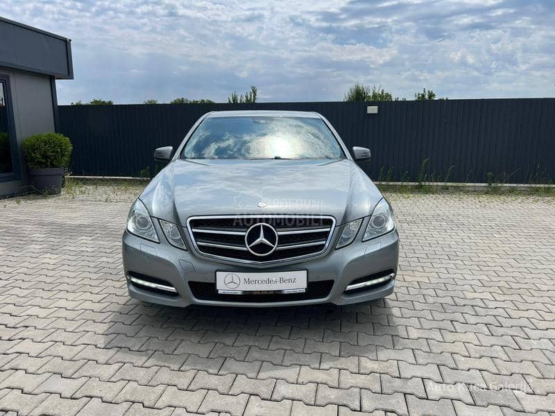 Mercedes Benz E 220 220