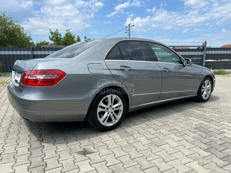 Mercedes Benz E 220 220