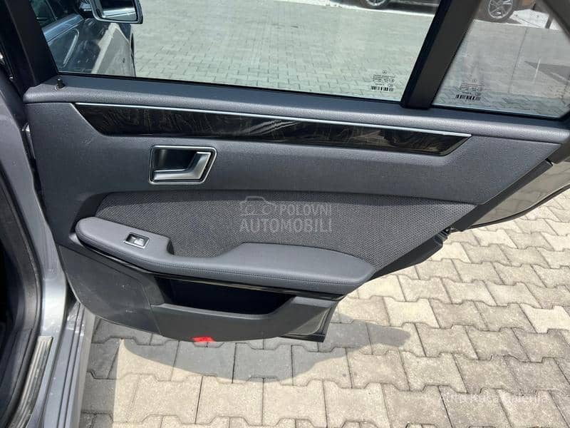 Mercedes Benz E 220 220