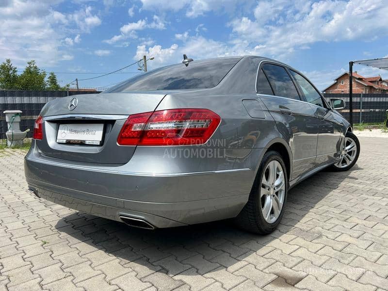 Mercedes Benz E 220 220