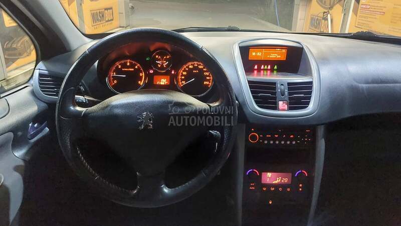 Peugeot 207 1.4 HDI