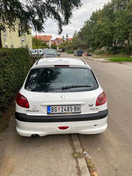 Peugeot 206 