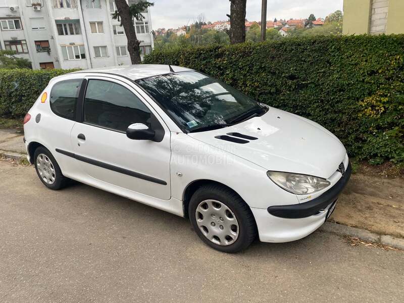 Peugeot 206 