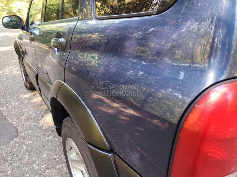 Suzuki Grand Vitara 2.0 16v B E N Z