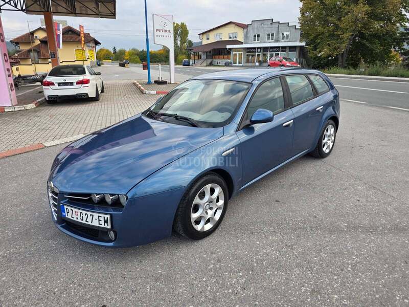 Alfa Romeo 159 