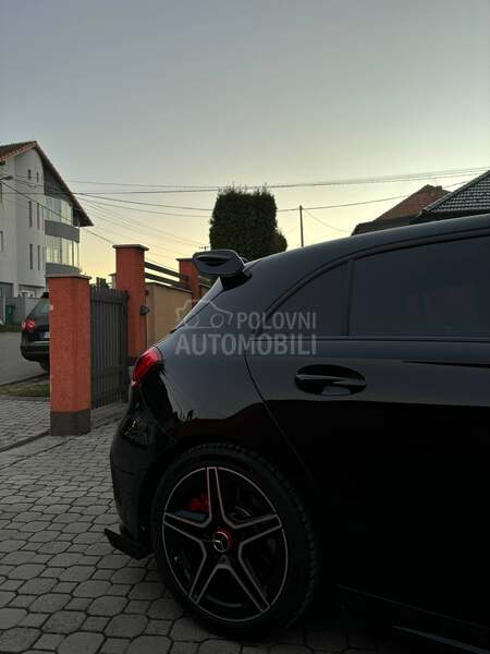 Mercedes Benz A 35 AMG 