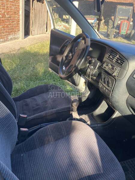 Volkswagen Golf 3 1,8 b enz pli n