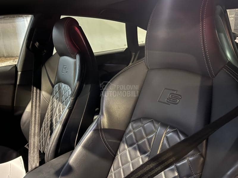 Audi S5 VIRT/BANG/MATRIX