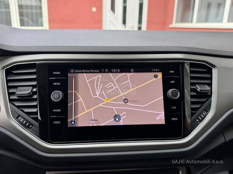 Volkswagen T-Roc 2.0TDI DSG