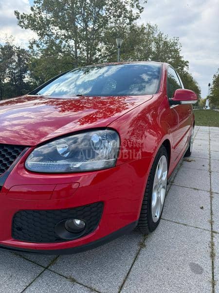 Volkswagen Golf 5 GTI Bwa