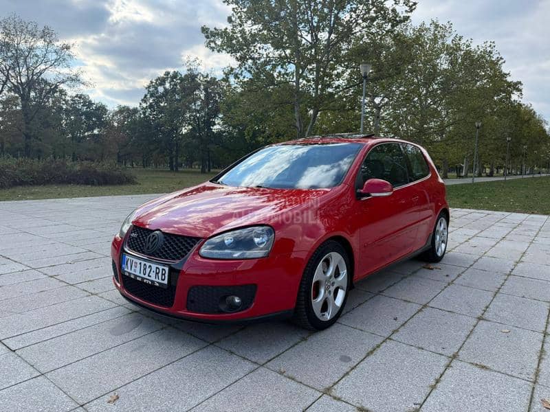 Volkswagen Golf 5 GTI Bwa