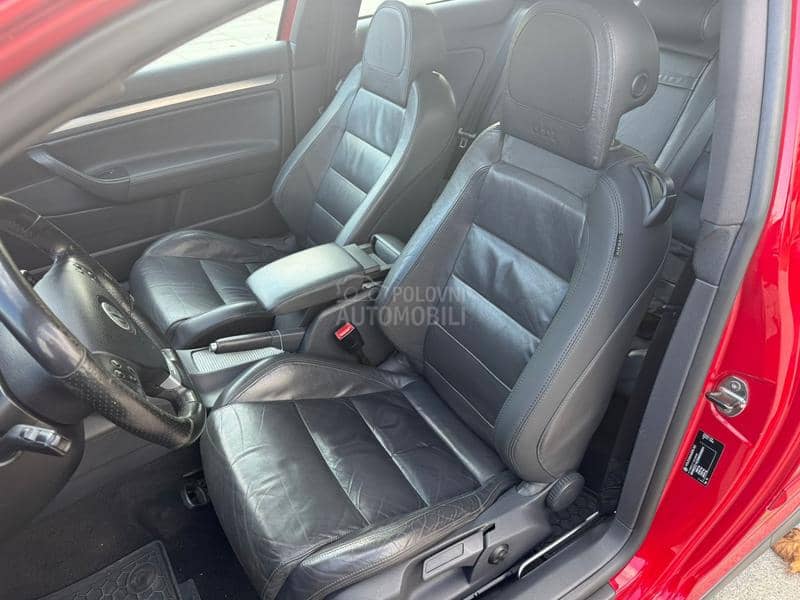 Volkswagen Golf 5 GTI Bwa