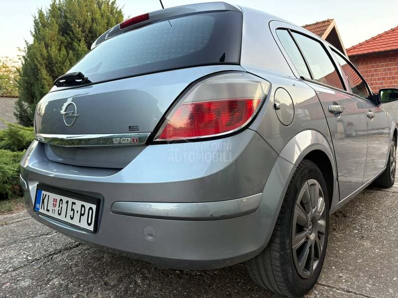 Opel Astra H CDTI
