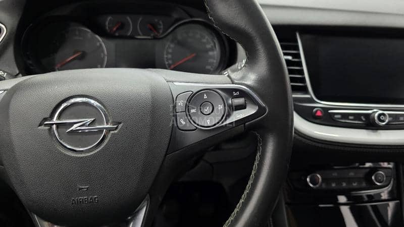 Opel Grandland 1.2 Business