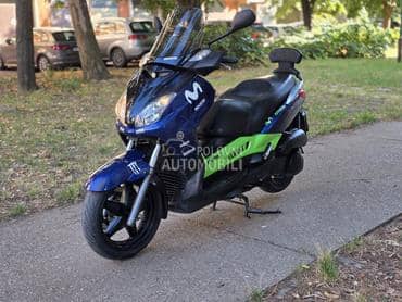 Yamaha Xmax
