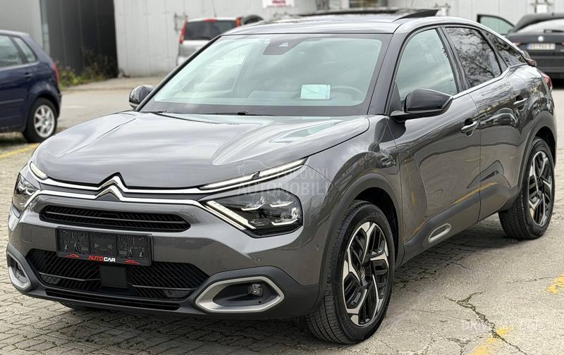 Citroen C4 1.2 SHINE EAT 130