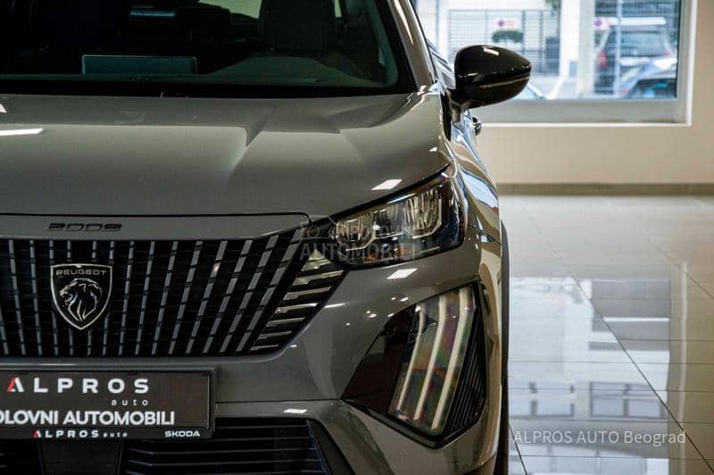 Peugeot 2008 1.2 ALLURE
