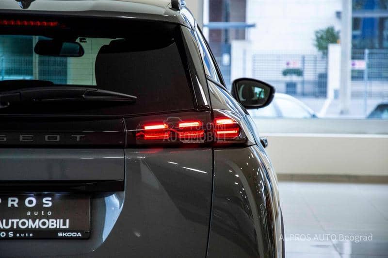 Peugeot 2008 1.2 ALLURE