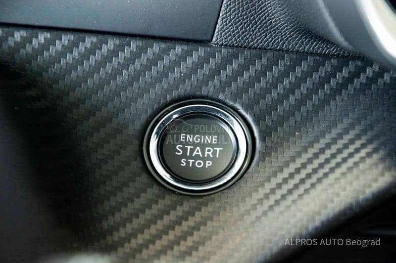 Peugeot 2008 1.2 ALLURE