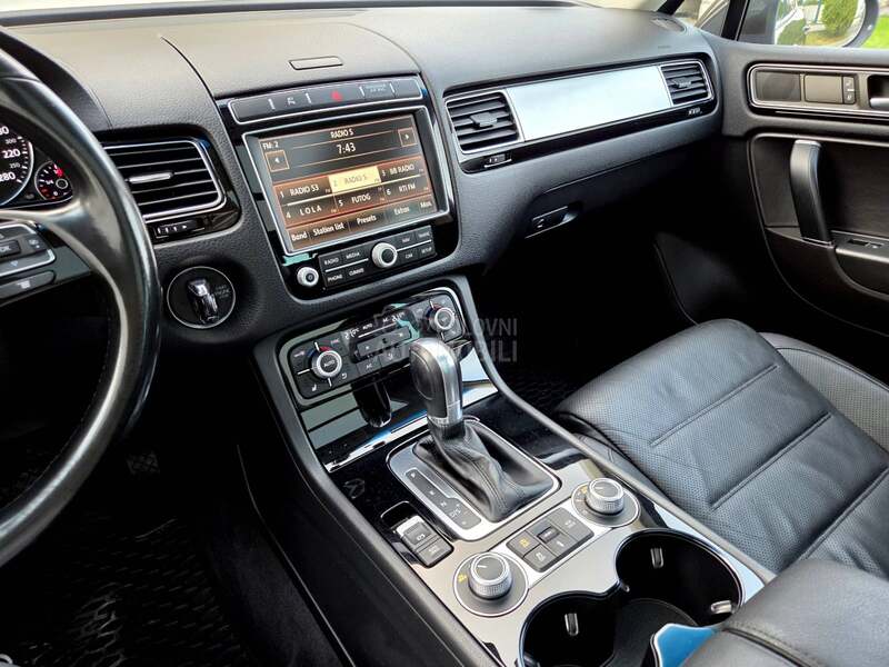 Volkswagen Touareg 3.0Tdi/Vazduh/Led