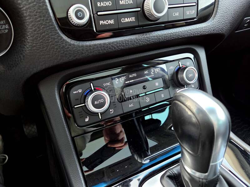 Volkswagen Touareg 3.0Tdi/Vazduh/Led