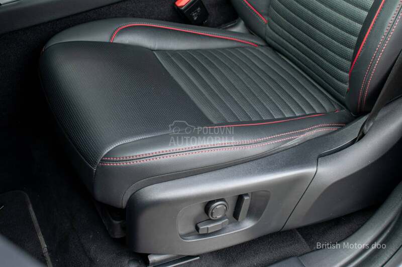 Land Rover Discovery Sport S D165