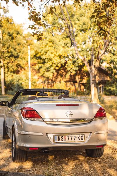 Opel Astra H 1.9 CDTI