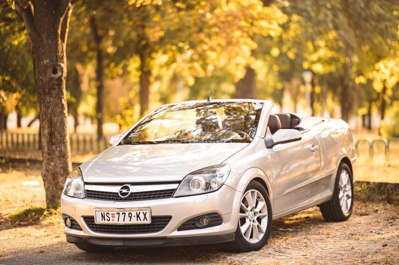 Opel Astra H 1.9 CDTI