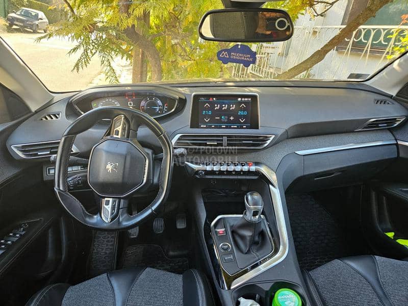 Peugeot 3008 2,0