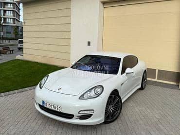 Porsche Panamera D