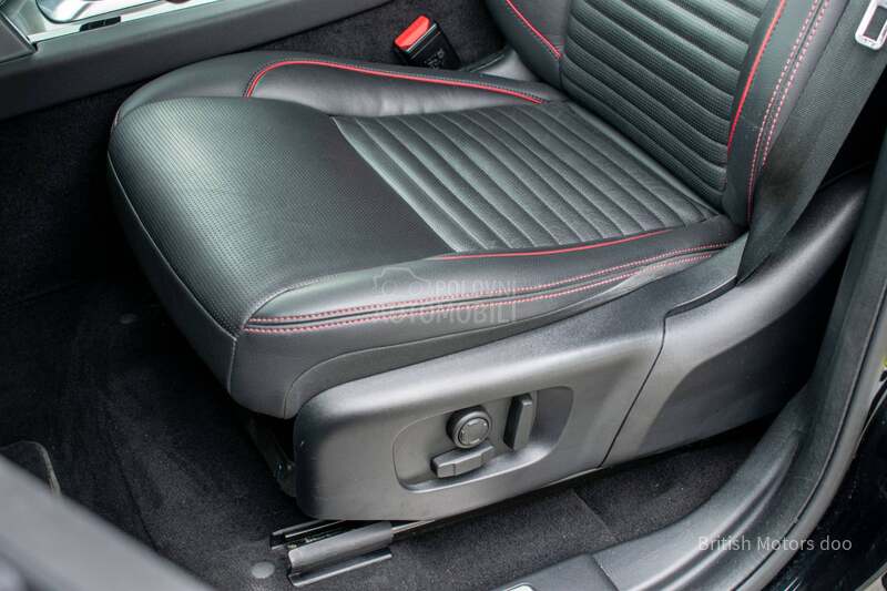Land Rover Discovery Sport S D165